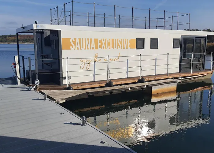 Schwimmendes Ferienhaus Sky